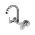 SINK MIXER WITH SWING SPOUT